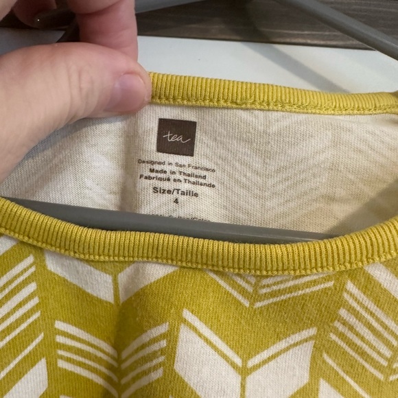 Tea Collection Chevron Dress Girls 4 - Picture 4 of 10